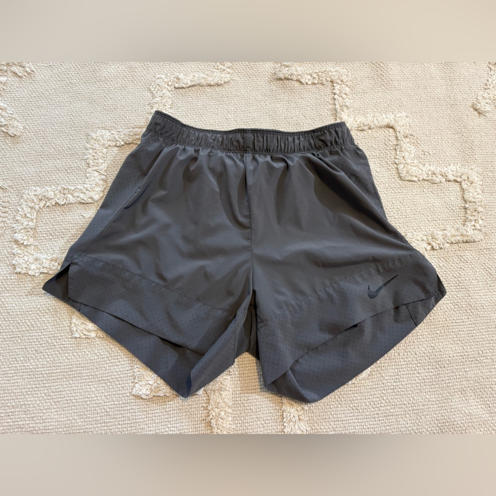 Nike Women's Gray Shorts
